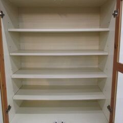 ジモティー割引🏷️【ジャングルジャングル 岸和田和泉インター店】食器棚 木製 和泉市 堺市 岸和田市 泉大津市 高石市 泉北郡熊取町の画像