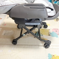 コンビ　ネムリラ　電動バウンサーコンビ ハイローチェア 電動 オートスウィング ネムリラAT ゆりかご ベビーチェア 幼児用の画像