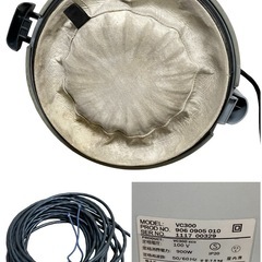 ○動作品■Nilfisk ニルフィスク 集じん機 バキュームクリーナー 業務用100V コード式 集塵機 紙パック付き VC300 中古■ジモティ姫路の画像