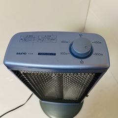 【ジャンク品】三洋電機　ハロゲンストーブ　R-H9【03年製】の画像