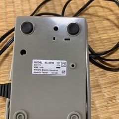 ミシンのフットコントローラーの画像