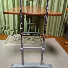 介護用ベッドテーブル 幅・高さ調節可能 キャスター付きアーチ型フリーデスクの画像