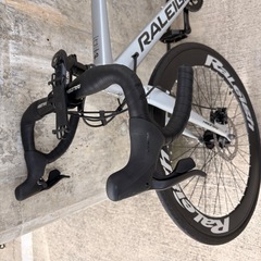 Raleigh アルミニウムロードバイクの画像