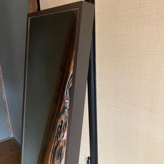 ひたちなか市三反田にある美品スリムなスタンドミラー　鏡の画像