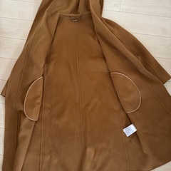 新品タグ付き⭐︎フード付きロングコート 100%ウールの画像