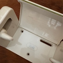 🉐　美品　トイレットペーパーホルダーの画像