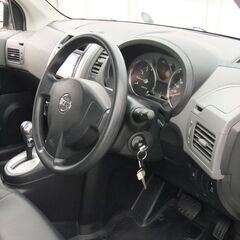 ⭕極上美！4WD　エクストレイル　低走行5万㌔台⭕ローンブラックでもOK！！審査受付中！自社ローンでは無いオートローン！関西のお店ですが全国どこでも遠方納車できます！の画像