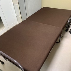折りたたみベッド【配達可能】の画像