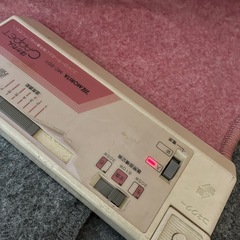 【古い】家電まとめて　ポータブルCD ボイスレコーダー　電気カーペット2の画像