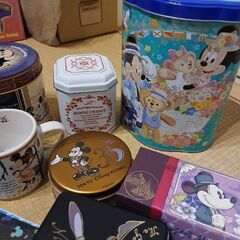 ディズニーぬいぐるみ　空き缶　コップなどの画像