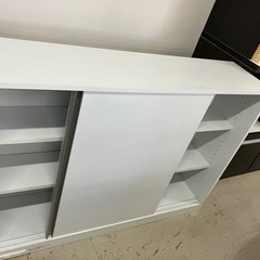 I 2510-568 カウンター下収納 キズ 汚れありの画像