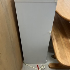 I 2510-568 カウンター下収納 キズ 汚れありの画像