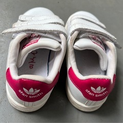adidasスニーカー　15.0cm　の画像