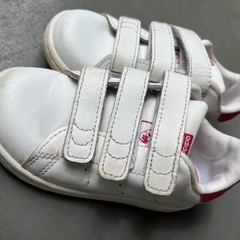 adidasスニーカー　15.0cm　の画像