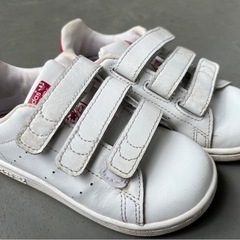 adidasスニーカー　15.0cm　の画像