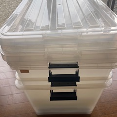 収納ケース4取り引き中の画像