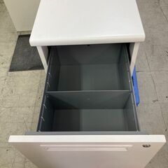 中古　美品　脇机　サイドワゴン　デスクサイドワゴン　サイドキャビネット　2段　鍵付　ホワイト　愛知県 一宮市 名古屋 稲沢 江南 岩倉 岐阜 羽島 各務ヶ原 三重 愛知 グッドプライス一宮の画像