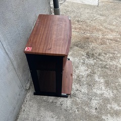 パソコンデスクの画像