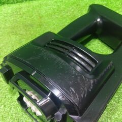 パナソニック EZ3744 充電式クリーナー【船橋馬込店】【店頭取引限定】【中古】管理番号：IT2VP3041C5Sの画像