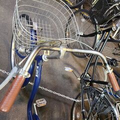 J1685【リユースのサカイ柏店】asahi　アサヒサイクル　シティサイクル　LAPIS　オートライト　ブルー★店頭にて試乗可★ 簡易クリーニング済　　 中古自転車 　流山市  松戸市 我孫子市 鎌ヶ谷市 船橋市 守谷市 取手市　の画像