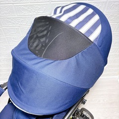 ［美品✨］　清掃済み ❗️　❗️ ラクーナ ビッテ ソファークッション(アカチャンホンポ限定モデル) レザーハンドル　‼️　両対面 式　ハンドル角度調節の画像