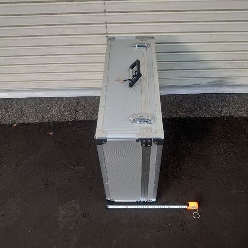 ☆ジュラルミン箱　中古①✩