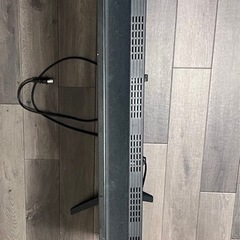aiwa 49型テレビ(故障あり)　 機種名　TV-49FF10 
 ●症状 電源をいれると、音声のみが聞こえ、画面は、映りません。の画像