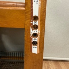 学習机　椅子　クロガネ 収納スペース付きの画像