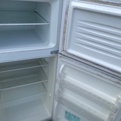 冷蔵庫2017年製の画像