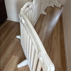 白】ベビーサークル 約3m｜ペット喫煙なし｜状態良好の画像