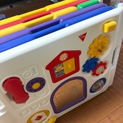 ベビーサークルの画像