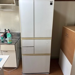 沢山のお問い合わせありがとうございました　SHARP ノンフロン冷凍冷蔵庫480L　2017年製の画像