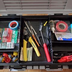 ミニ四駆キャリーピット　車体　パーツの画像