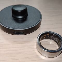 OURA Ring/オーラリング スマートリング Heritage Silver US6(11号相当) 充電器/USBケーブル/箱付の画像
