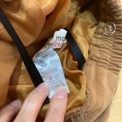 女児130サイズ・ショートパンツ(ベロア・キャメル)の画像