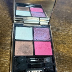 LUNASOL アイシャドウの画像