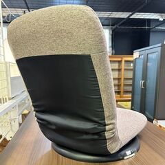 【リサイクルストアスターズ城西店】 【中古品】ベージュ　回転式座椅子の画像