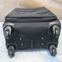 キャリーバッグ　スーツケース　外寸約55cm×35cm×26cm 4輪 難ありの画像