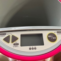 ペット用自動給餌器の画像