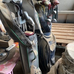 ゴルフバックなどの画像