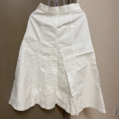 UNIQLO デニムロングスカートの画像