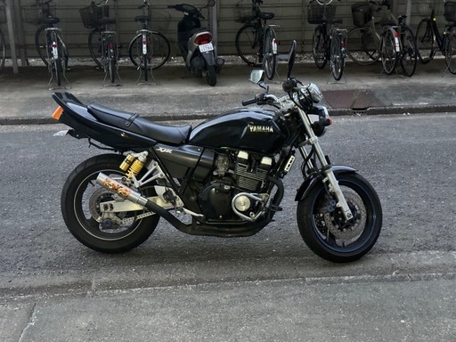 ヤマハ XJR400