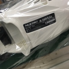 ★ジャングルジャングル貝塚店★ HIKOKI ハイコーキ　コードレスクリーナー　R18DSAL ダンスケース式　トリガ式スイッチ　18V 掃除機　スティックタイプ　コードレス　バッテリーなし　充電器なし　本体のみ　日立工機　貝塚市　二色浜　リサイクルショップの画像