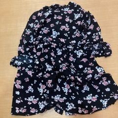S(90-100サイズ相当)シャツワンピース(GLOBAL WORK・花柄)の画像
