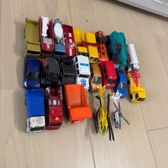 トミカ　ミニカーの画像