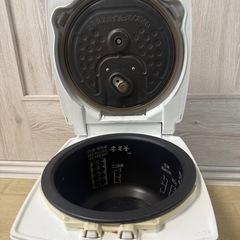 2014年製　5.5合　三菱IH炊飯器　NJ-VW105 本炭釜の画像