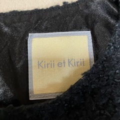 Kirii et Kiriiセーターの画像