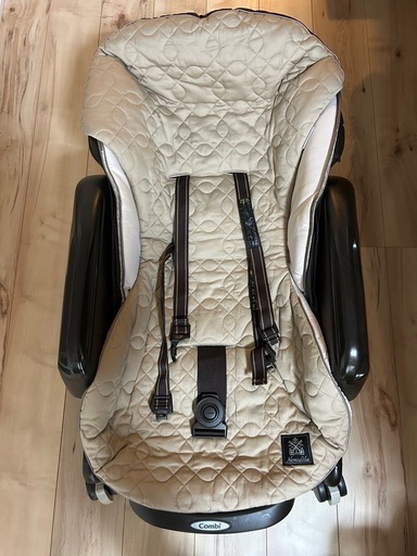 combi　電動ネムリラ