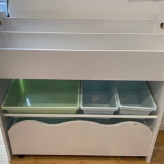 絵本棚の画像