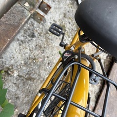 自転車黄色の画像